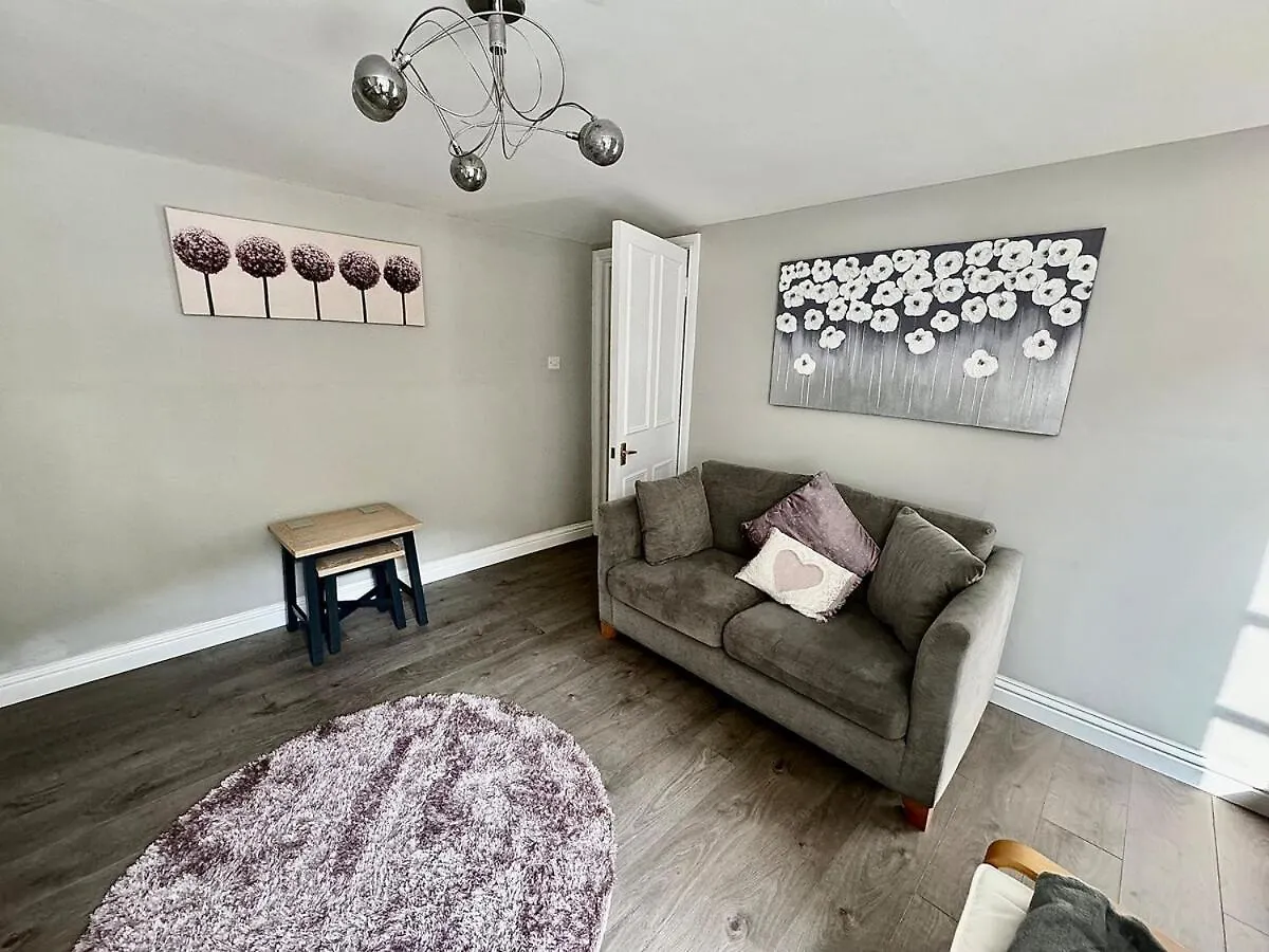 Stylish Garden Apartment In Central Cheltenham United Kingdom