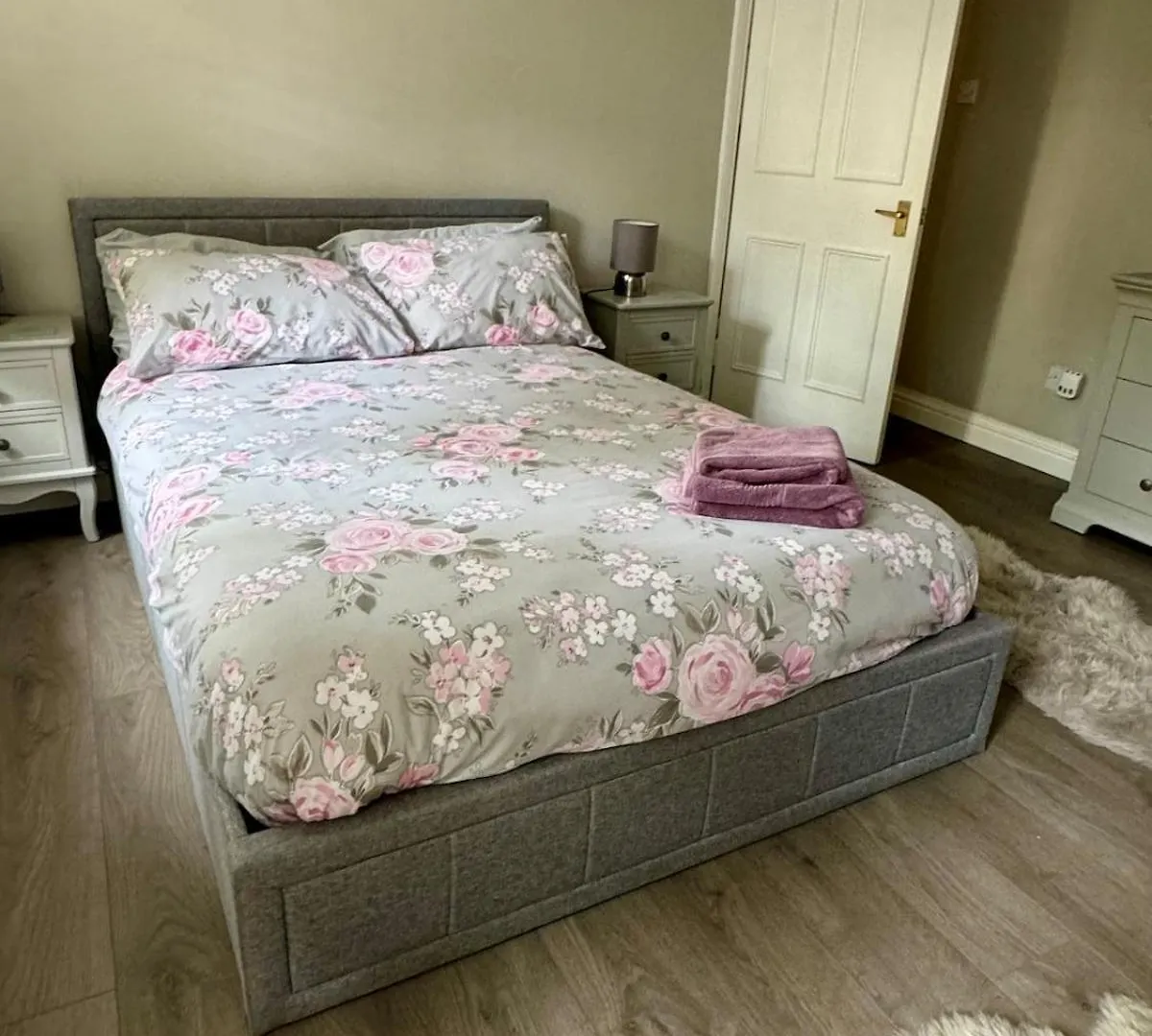 Stylish Garden Apartment In Central Cheltenham